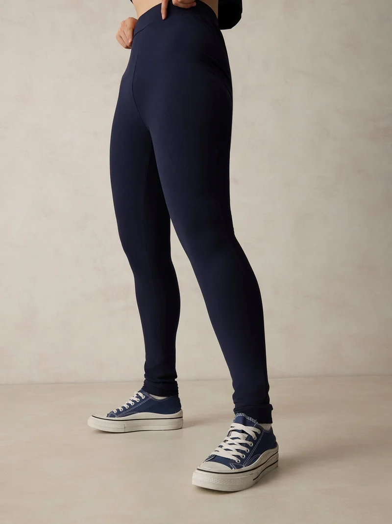 Outzidr  Navy Blue Placement Print T-Shirt And Fitted Bottom Co-Ord Set for Women | Best Price UAE